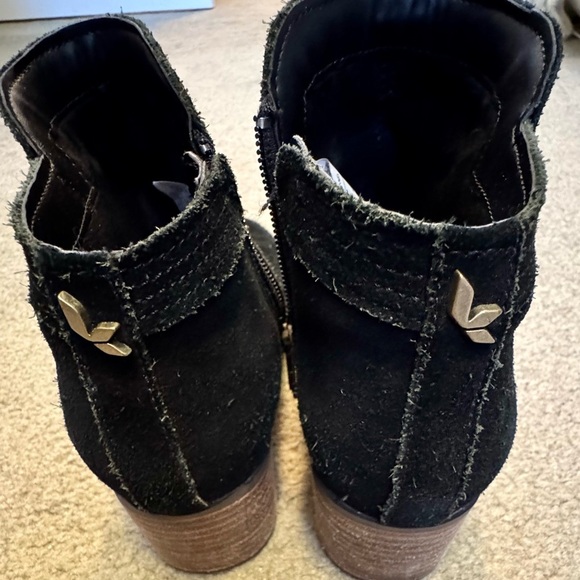 Koolaburra by UGG Thia Black Ankle Booties Heels Side Zip Women's Size 6 1096441 - Picture 4 of 6